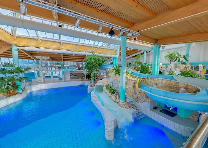 Ifa & Отель Шёнек